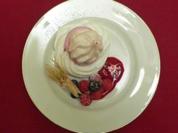 Baisernester mit Himbeercreme - Rezept