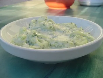 Lemmy`s Gurkensalat - Rezept - Bild Nr. 2