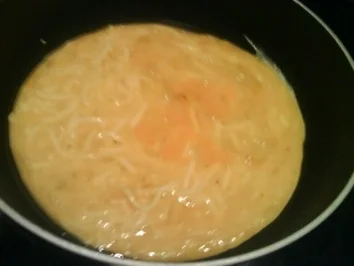 Rezept: Eier - Käse -Omlett mit herzhafter Füllung Eier - Käse -Omlett mit herzhafter Füllung - Rezept