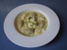 Blumenkohlsuppe mit Käseklößchen - Rezept