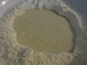 Rezept: Osterhasen und Co. aus Hefeteig Osterhasen und Co. aus Hefeteig - Rezept