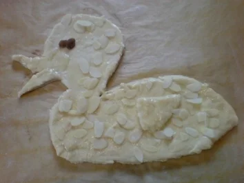 Rezept: Osterhasen und Co. aus Hefeteig Osterhasen und Co. aus Hefeteig - Rezept