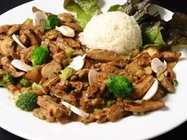 Rahm - Geschnetzeltes mit Zucchini und Champignons - Rezept