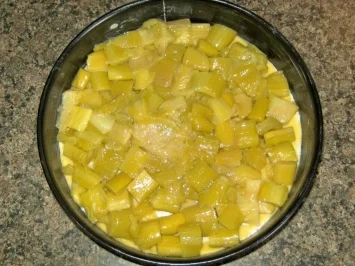 Rhabarberkuchen mit Eierschecke - Rezept - Bild Nr. 3