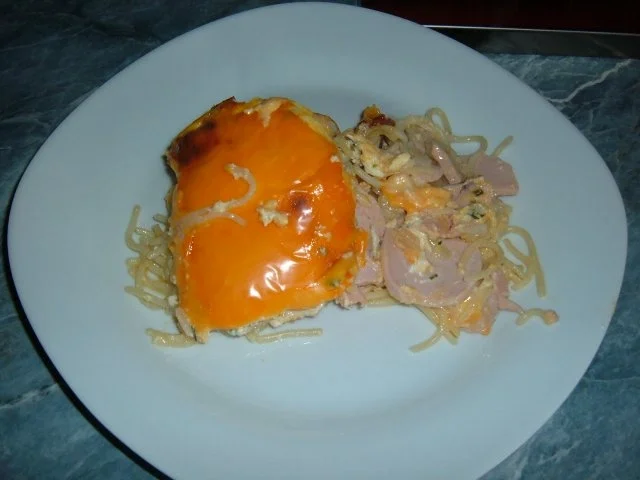 Auflauf : Spaghetti -Wurst- Auflauf - Rezept - Bild Nr. 2