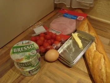 Abendbrot - Überbackene Baguettes mit Frischkäse  ( ein von mir geliebtes Abenbrot) - Rezept - Bild Nr. 2