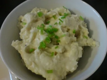 Obatzda auf Körnerbrot - Rezept