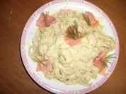 Fettucine mit Räucherlachs - Rezept