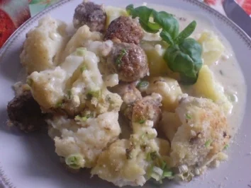 Blumenkohl-Gratin mit Fleischbällchen - Rezept - Bild Nr. 2