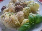 Blumenkohl-Gratin mit Fleischbällchen - Rezept