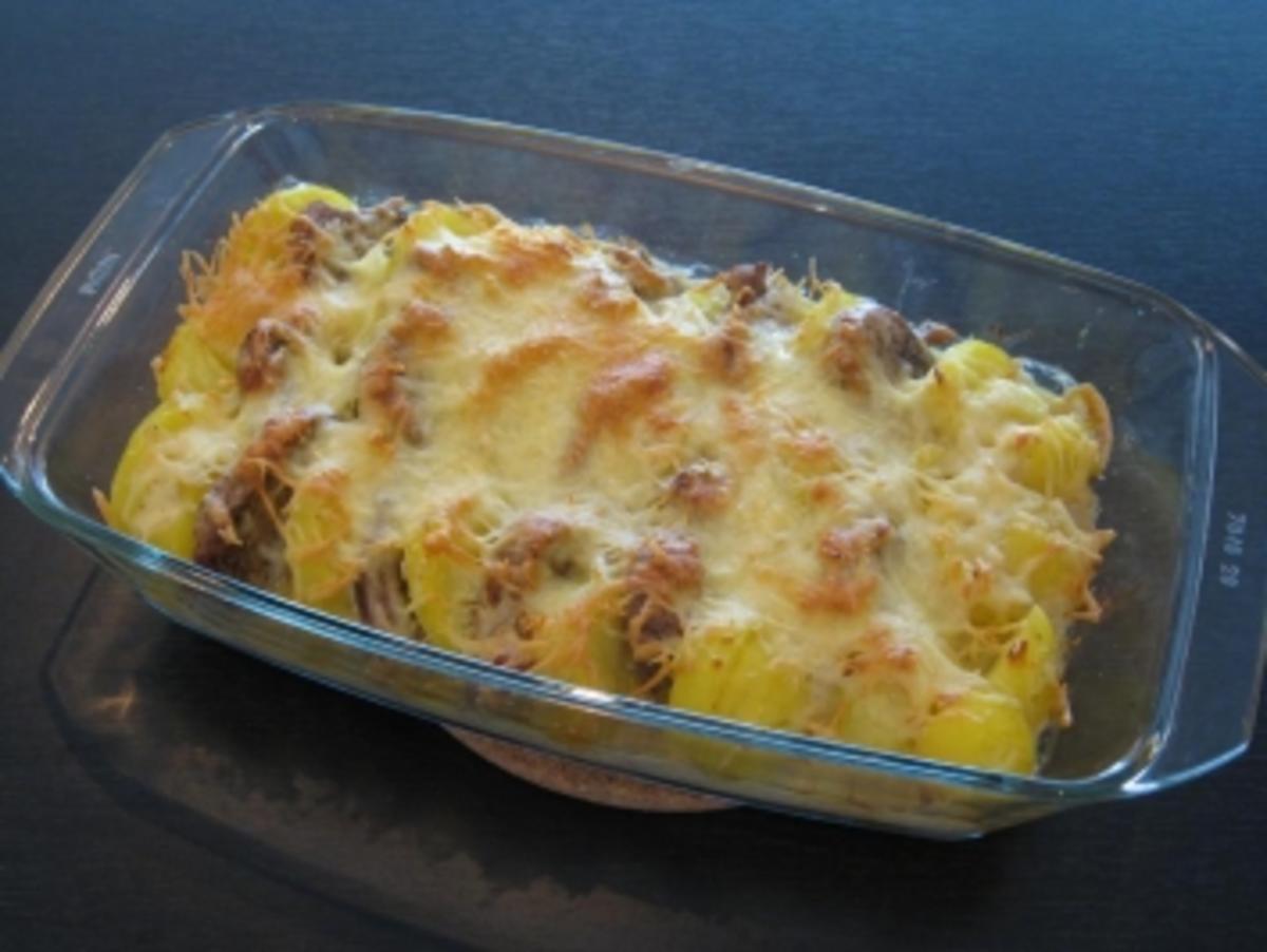 Schweinefilet im Kartoffelgratinbett - Rezept - kochbar.de