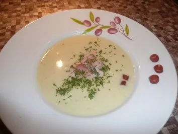 Rezept: Blumenkohlcreme Suppe Blumenkohlcreme Suppe - Rezept