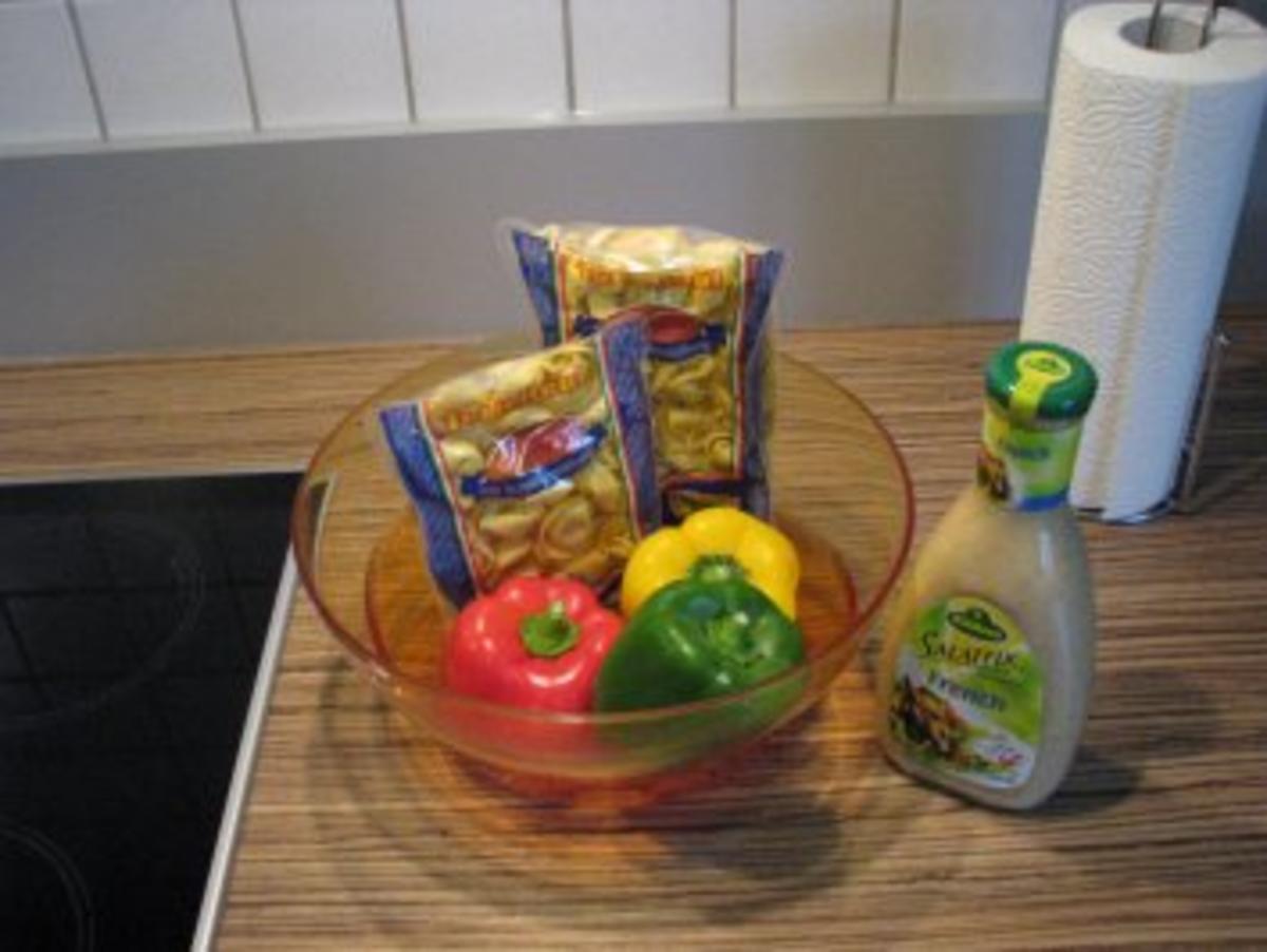 "SALAT" Studenten-Tortellini-Salat - Rezept - Bild Nr. 2