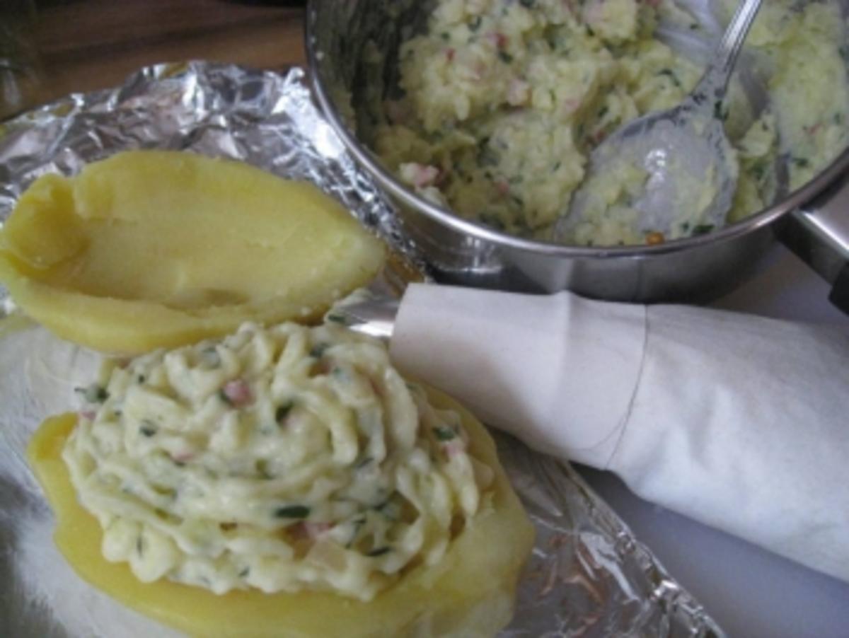 Gefüllte Kartoffel /  Ofenkartoffel  vielerlei verwendbar / gute Vorbereitung - Rezept