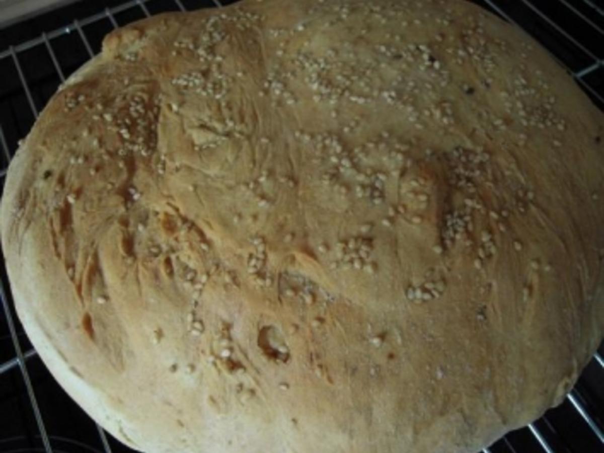Pita Brot mit Knofi und Sesam - einfach - von elke42