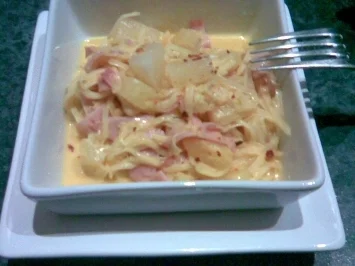 Rezept: Sellerie-Ananas-Schinkensalat Sellerie-Ananas-Schinkensalat - Rezept