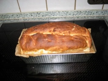 Rezept: Ofenfrisches Weißbrot Ofenfrisches Weißbrot - Rezept