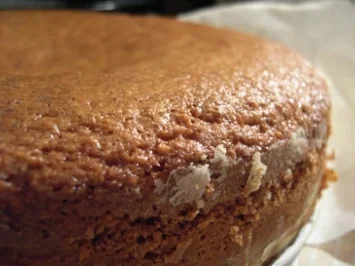 Kuchen: Nuss-Marzipan-Rahm - Rezept