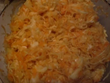 * Salat * Krautsalat  süß-sauer mit Karotten a la Sandra - Rezept