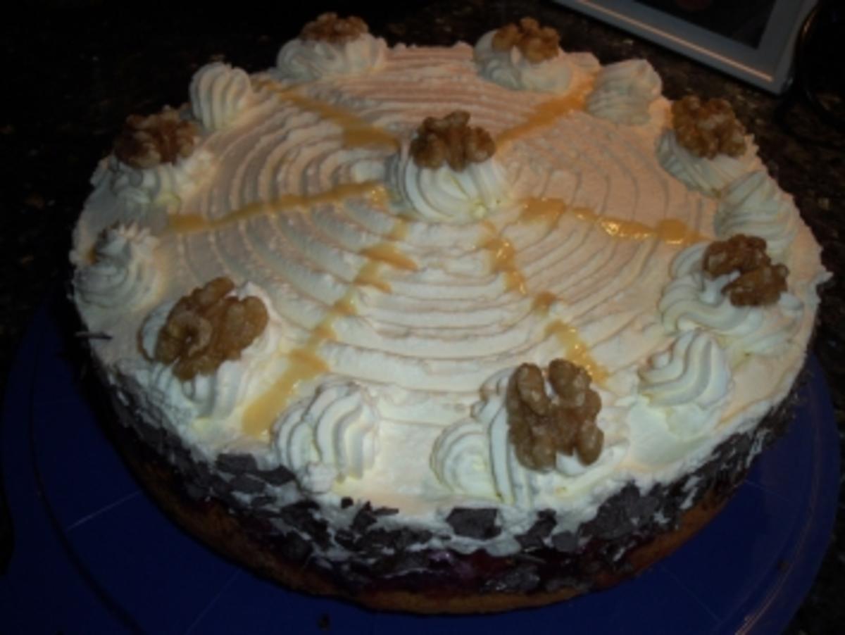 Walnuss-Kirsch-Torte - Rezept mit Bild - kochbar.de