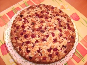 Kirsch-Mandel-Marzipan-Kuchen - Rezept