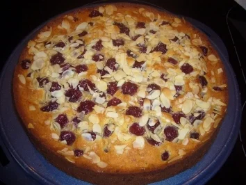 Kirsch-Mandel-Marzipan-Kuchen - Rezept - Bild Nr. 5