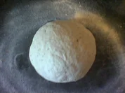 Selbstgemachte Pizza ( nach langer Suche zur Perfektion) - Rezept