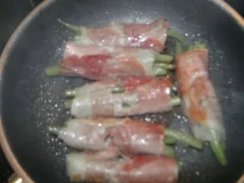 Rezept: Grüne Bohnen im Prosciuttomantel Grüne Bohnen im Prosciuttomantel - Rezept