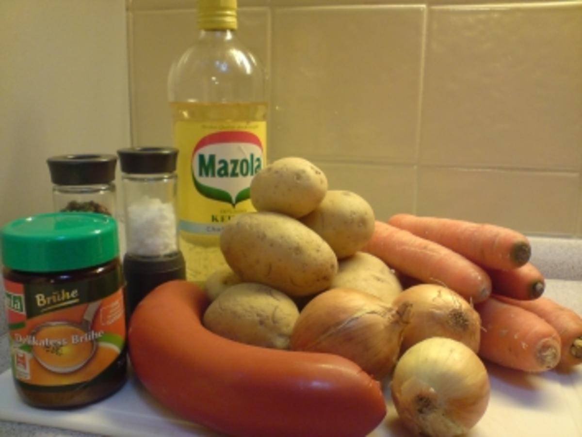 Kartoffel-Möhrensuppe mit Fleischwurst - Rezept - Bild Nr. 2