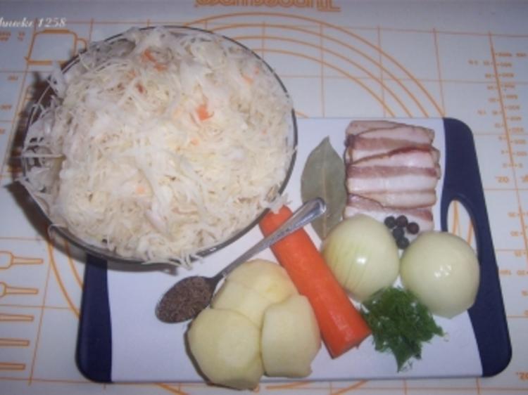 Sauerkraut nach meiner Art - einfach - 44 kcal/100g