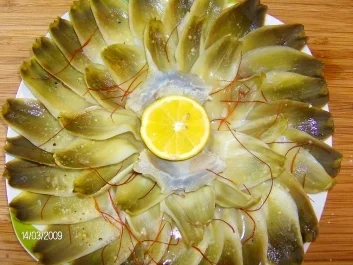 Artischockenblätter mit würzigem Dressing - Rezept