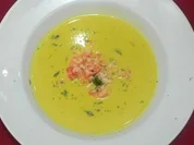 Salzgurken-Cremesuppe mit Flusskrebsen - Rezept