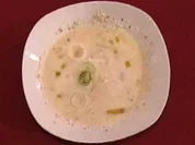 Prosecco-Süppchen mit Paranüssen (Michael Penners) - Rezept