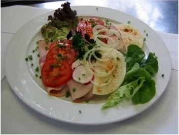 Rezept: Leckeres Schinkenbrot mit Tomaten & Mozzarella Leckeres Schinkenbrot mit Tomaten & Mozzarella - Rezept