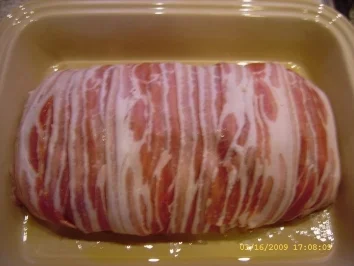 Hackbraten im Bacon - Mantel mit Ofenkartoffeln - Rezept