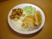 Rezept: Kirmesfisch mit schneller Remoulade Kirmesfisch mit schneller Remoulade - Rezept