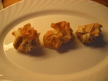 Asia Salat mit Filotaschen - Rezept