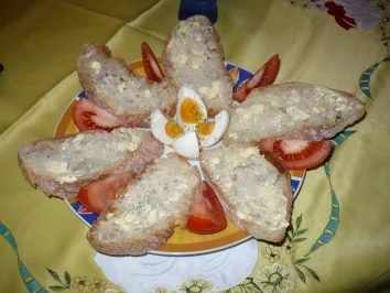 Kalte Platte für 2. ..mit DEKO was schaut uns zu ??????????? - Rezept