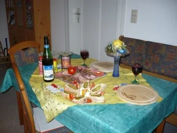 Kalte Platte für 2. ..mit DEKO was schaut uns zu ??????????? - Rezept