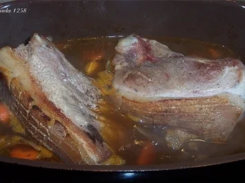 „Fränkisches“ Schäufele mit Dunkelbiersoße - Rezept - Bild Nr. 4