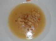 Apfel-Champagnersüppchen mit Krokant-Quarkklößchen - Rezept