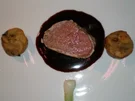 Crêpinette vom Rinderfilet mit Barolo-Pfeffersoße u. Semmel-Pilzknödeln - Rezept