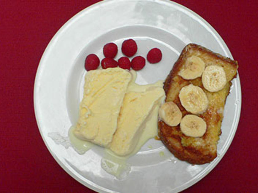 Weißes Schokoladeneis mit French Toast - einfach - von Das perfekte Dinner