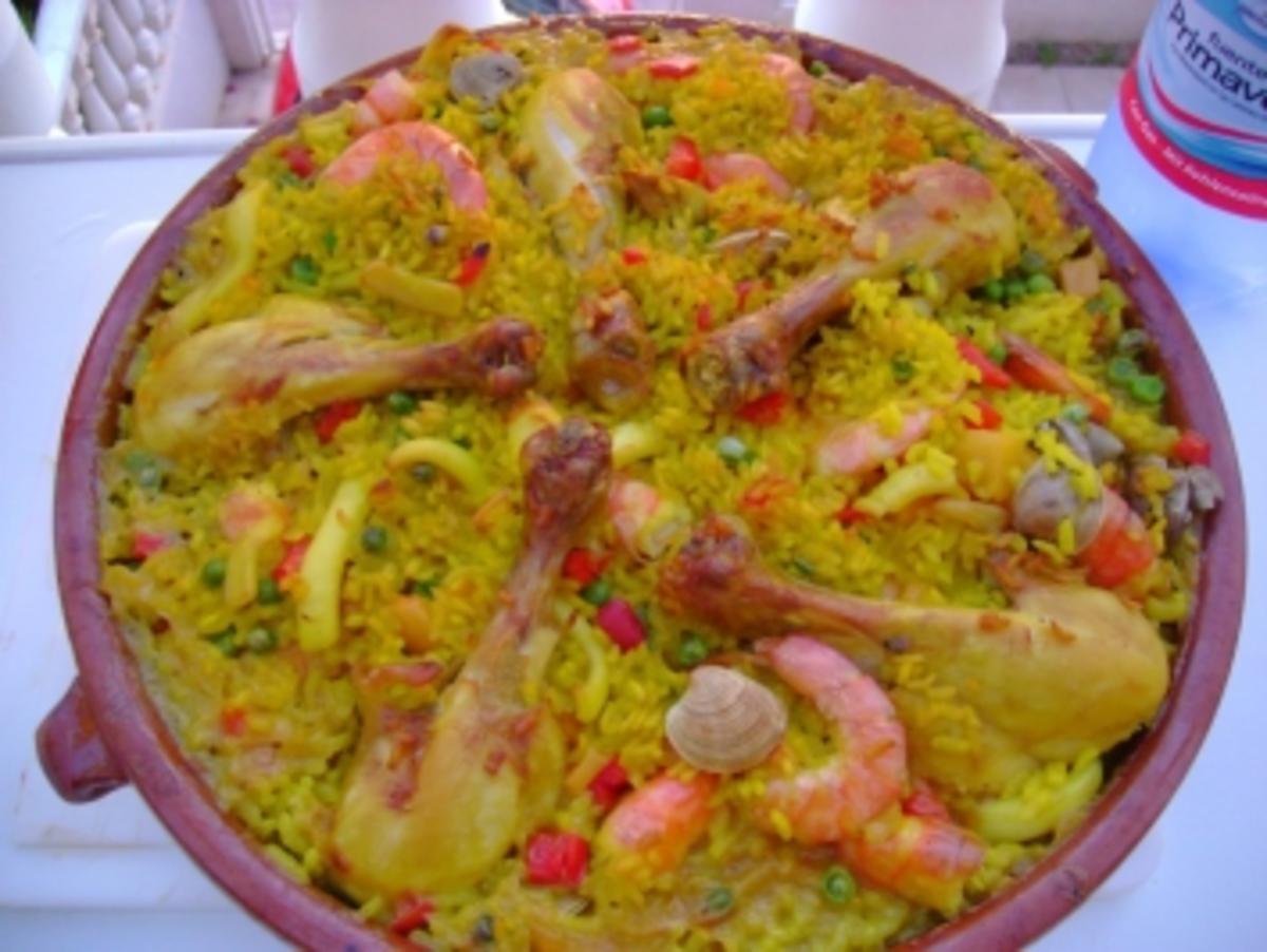 Bilder für Paella mit Miesmuscheln und küchenfertiges Hähnchen - ca. 1,2 kg - - Rezept