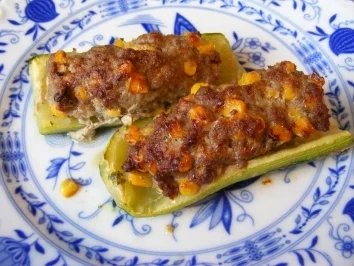 Zucchini-Hack-Schiffchen - Rezept - Bild Nr. 2