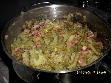 Rezept: Bohneneintopf einfach und lecker Bohneneintopf einfach und lecker - Rezept