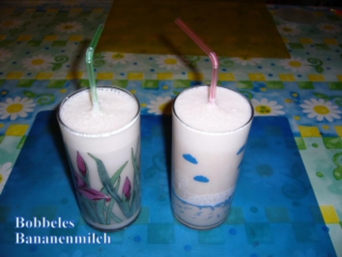 Bilder für Getränk: Bobbeles Bananenmilch - Rezept