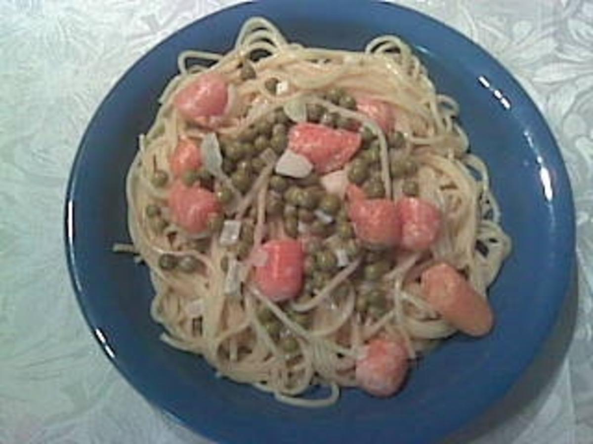 Erbsen-Zwiebel-Spaghetti - Rezept