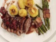 Gänsebrustfilet an fruchtiger Kirschsoße mit Prinzessbohnen und Hoppskartoffeln - Rezept