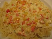 Nudeln mit Gemüse-Käse-Sahne-Sauce - Rezept